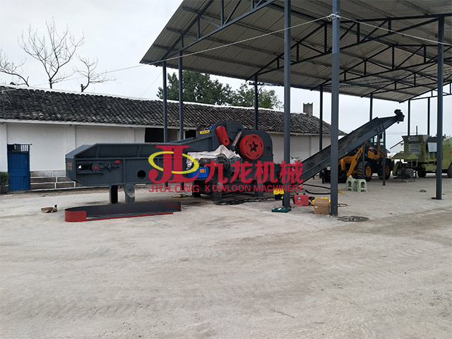 綿陽玉（yù）米秸稈（gǎn）粉碎現（xiàn）場
