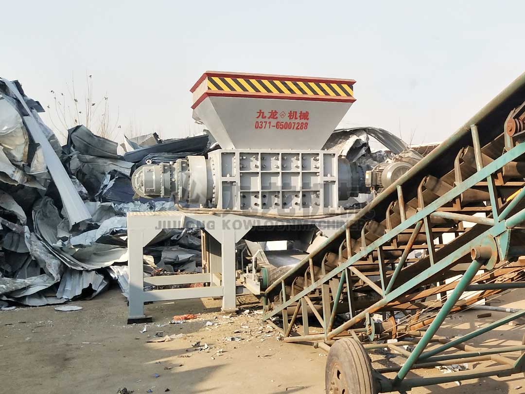 金屬壓塊撕（sī）碎機