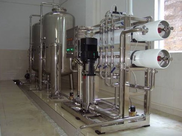 單級（jí）反滲透（tòu）純水設備（bèi）工藝流程與配置